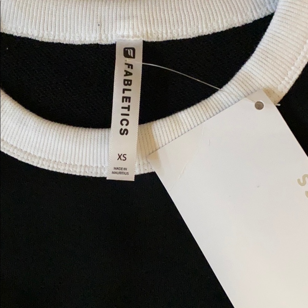 Fabletics Becky mini dress White neck & Side panel - Picture 5 of 8